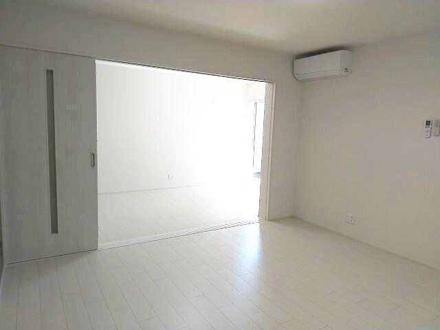  阪和線・羽衣線/和歌山駅 徒歩10分 3階 築4年