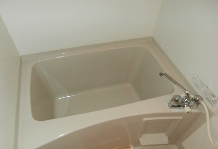  きのくに線・紀勢本線/和歌山市駅 バス15分日赤医療センター前下車:停歩6分 1階 築19年