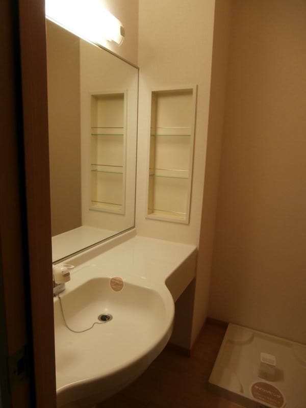  きのくに線・紀勢本線/和歌山市駅 バス15分日赤医療センター前下車:停歩6分 1階 築19年