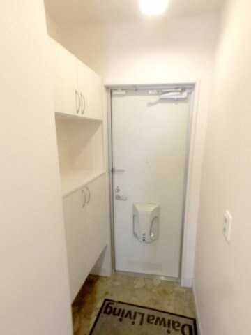  南海加太線/東松江駅 徒歩15分 1階 築12年