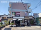 アベニュー屋形の外観