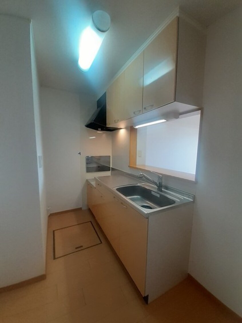  和歌山電鉄貴志川線/岡崎前駅 徒歩10分 1階 築17年