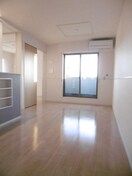  阪和線・羽衣線/紀伊駅 バス7分山村下車:停歩9分 2階 築10年