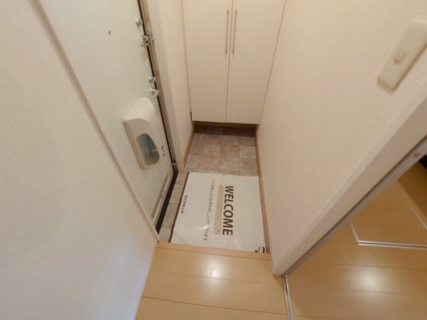  阪和線・羽衣線/六十谷駅 バス12分楠見行者前下車:停歩3分 1階 築20年