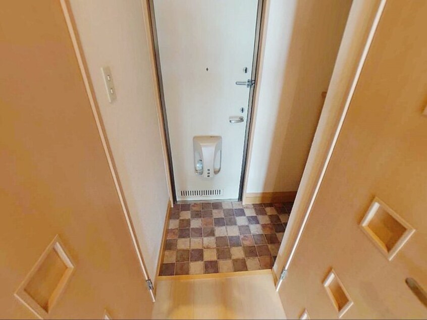  阪和線・羽衣線/和歌山駅 バス14分鳴神住宅前下車:停歩3分 1階 築19年