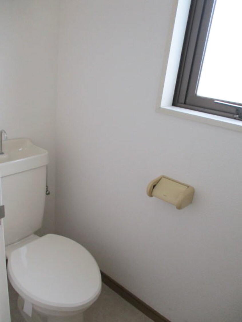 同仕様 シティガーデン新通