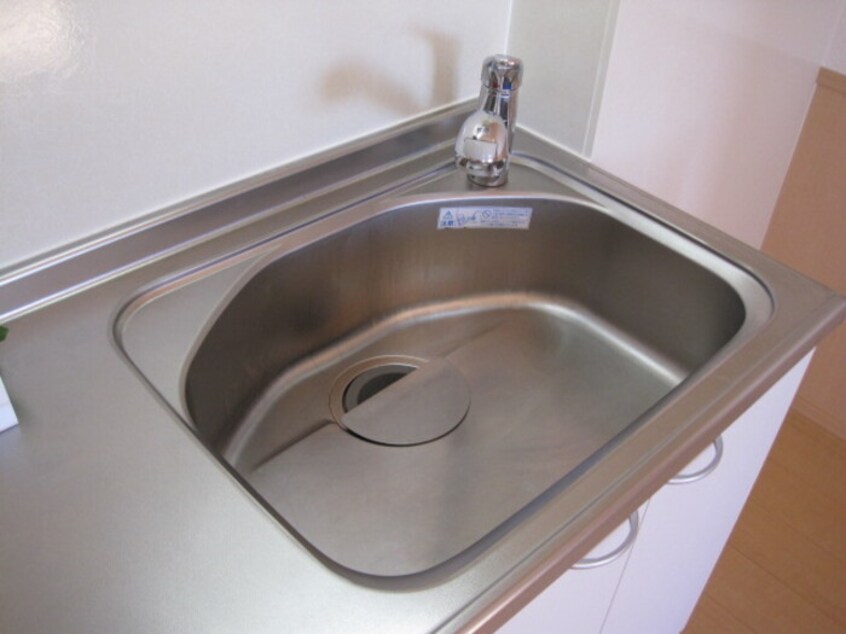  阪和線・羽衣線/紀伊駅 バス9分山村下車:停歩12分 2階 築19年