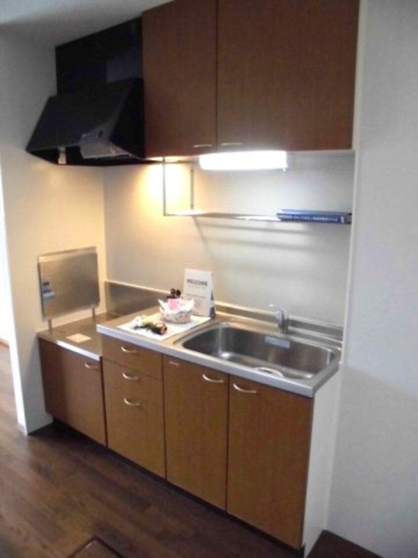 同仕様 南海本線/和歌山市駅 バス15分小二里下車:停歩2分 1階 築23年