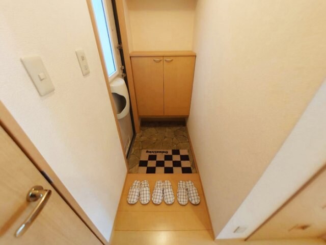  阪和線・羽衣線/紀伊駅 バス13分安上下車:停歩10分 1階 築19年