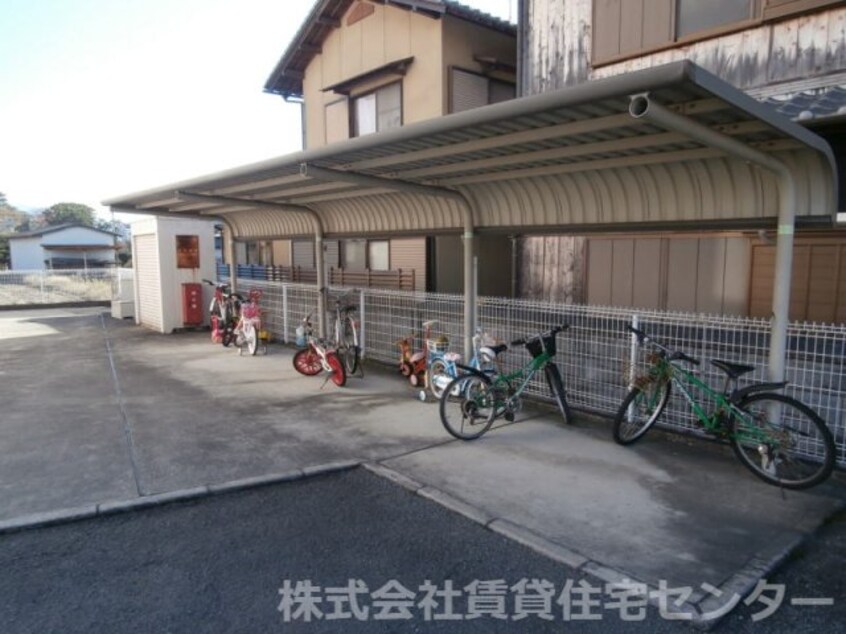  和歌山線/岩出駅 バス14分森下車:停歩10分 3階 築26年