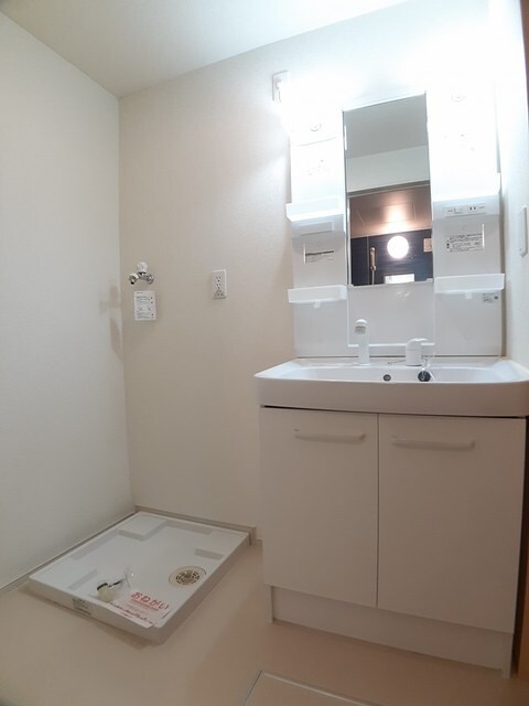  和歌山線/岩出駅 徒歩27分 2階 築12年