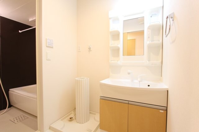  阪和線・羽衣線/和歌山駅 徒歩13分 1階 築10年