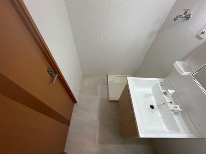  阪和線・羽衣線/紀伊駅 徒歩25分 1階 築15年