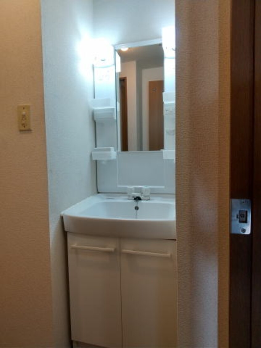 同仕様 南海加太線/中松江駅 徒歩5分 2階 築22年