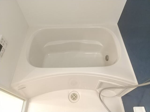 同仕様 阪和線・羽衣線/紀伊中ノ島駅 徒歩8分 2階 築10年