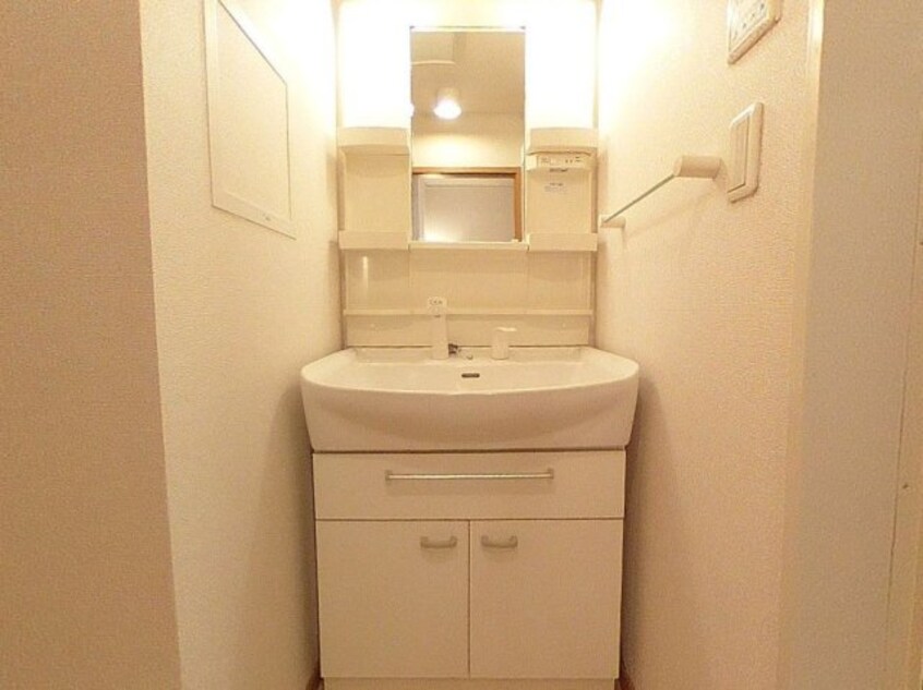  南海本線/紀ノ川駅 徒歩11分 2階 築17年