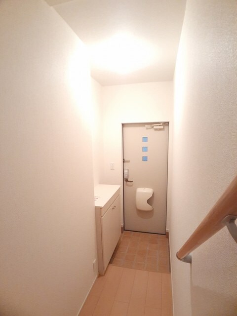  和歌山線/田井ノ瀬駅 徒歩5分 2階 築12年