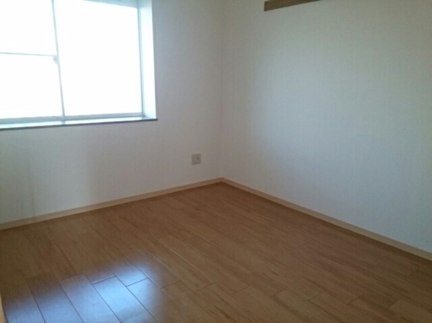  阪和線・羽衣線/紀伊駅 バス10分山村下車:停歩5分 2階 築30年