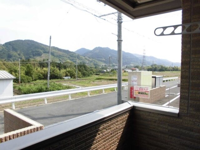  和歌山線/下兵庫駅 徒歩10分 1階 築8年