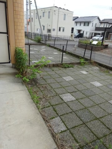  阪和線・羽衣線/紀伊駅 バス21分川永西口下車:停歩17分 1階 築16年