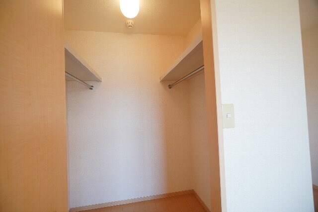 同仕様 きのくに線・紀勢本線/紀三井寺駅 徒歩18分 2階 築20年