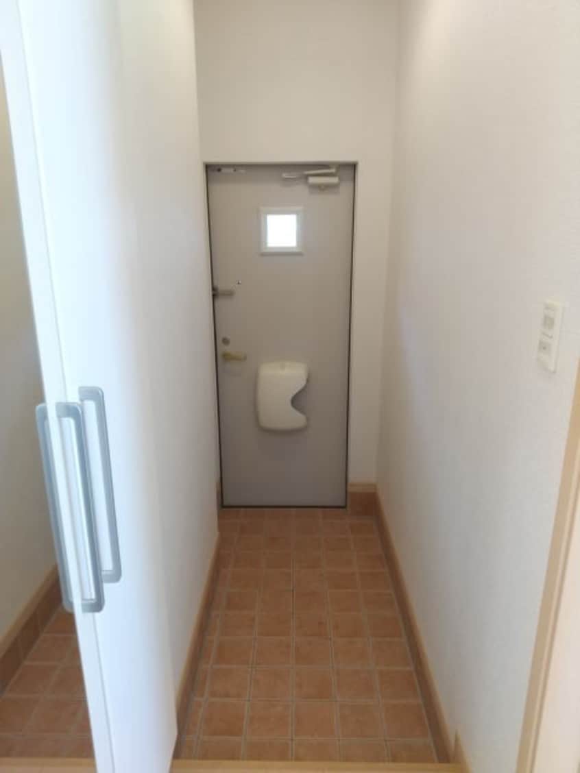 同仕様 南海本線/紀ノ川駅 徒歩18分 1階 築15年