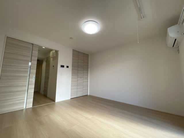  阪和線・羽衣線/和歌山駅 徒歩14分 1階 築1年