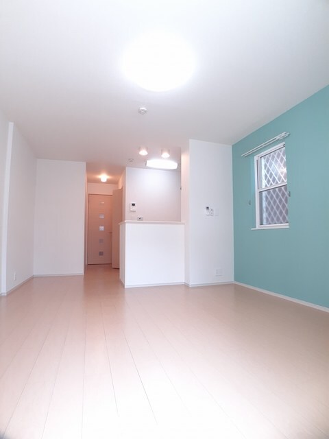  阪和線・羽衣線/紀伊中ノ島駅 徒歩15分 1階 築12年