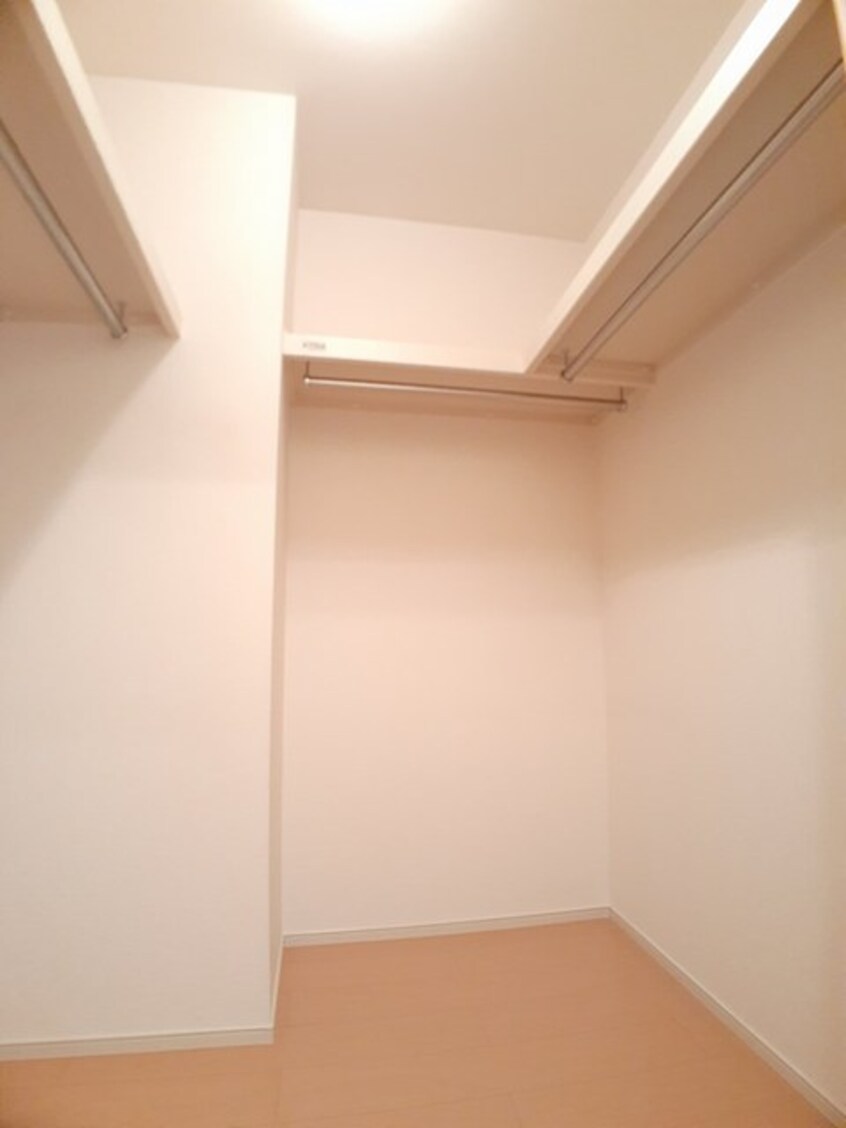  阪和線・羽衣線/紀伊中ノ島駅 徒歩15分 1階 築12年