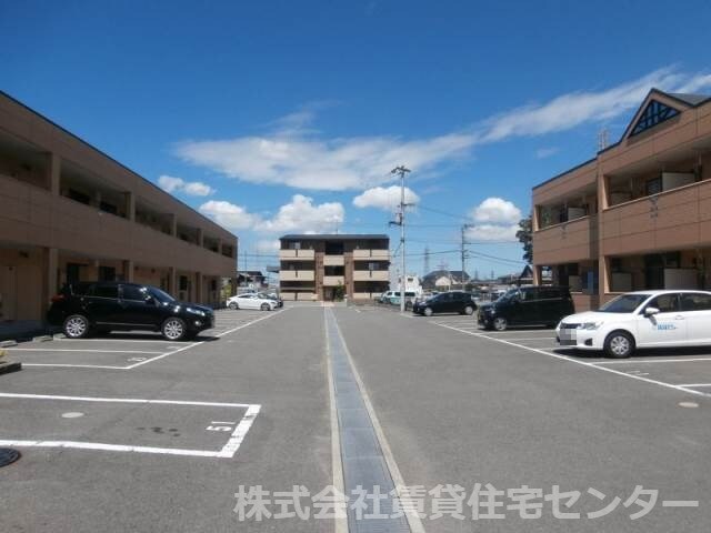  阪和線・羽衣線/和歌山駅 徒歩33分 1階 築15年