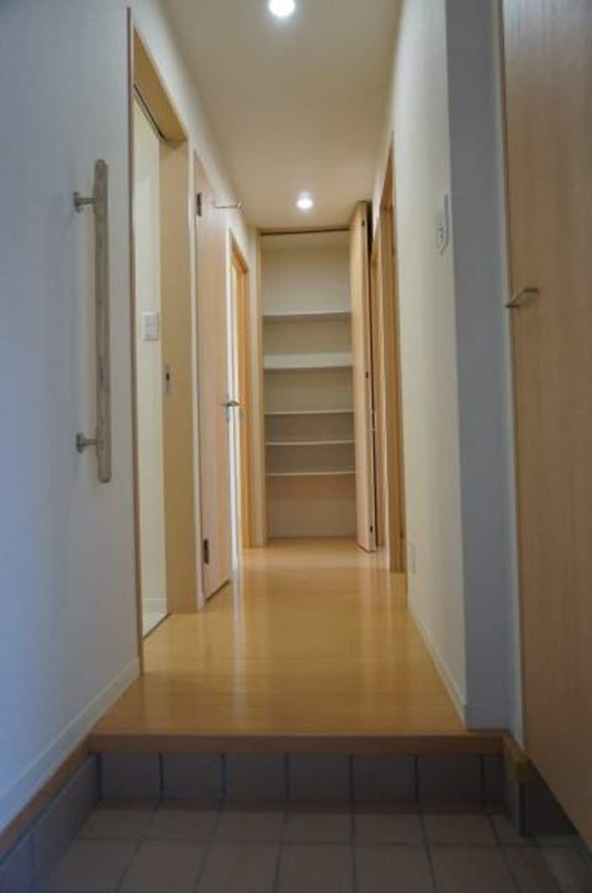 同仕様 阪和線・羽衣線/和歌山駅 徒歩23分 2階 築10年