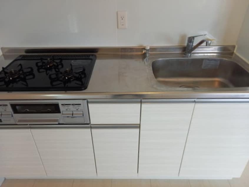  南海本線/和歌山市駅 バス6分日赤医療センター前下車:停歩2分 3階 築9年