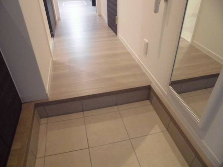  阪和線・羽衣線/和歌山駅 徒歩10分 1階 築5年