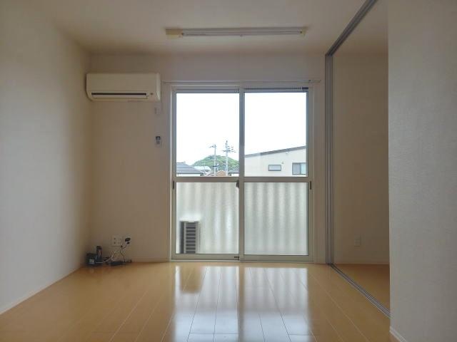 同仕様 阪和線・羽衣線/和歌山駅 バス11分南中島下車:停歩11分 2階 築16年