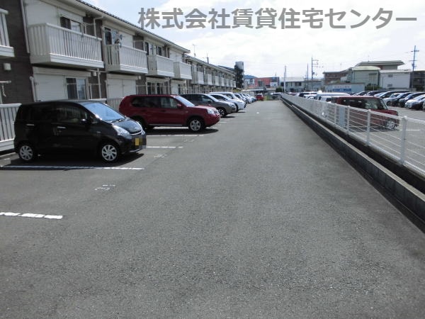  阪和線・羽衣線/和歌山駅 バス11分南中島下車:停歩11分 2階 築16年