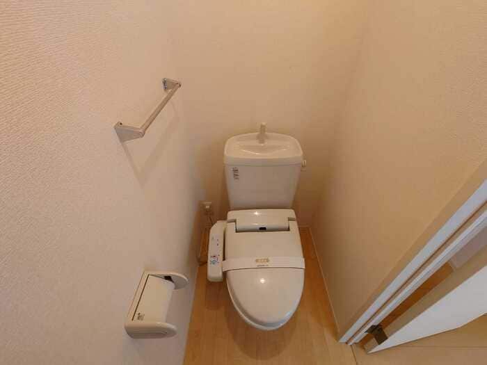  和歌山電鉄貴志川線/岡崎前駅 徒歩10分 2階 築16年