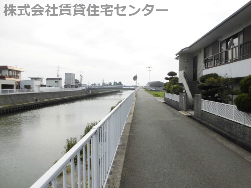  阪和線・羽衣線/和歌山駅 バス25分布引南下車:停歩5分 2階 築27年