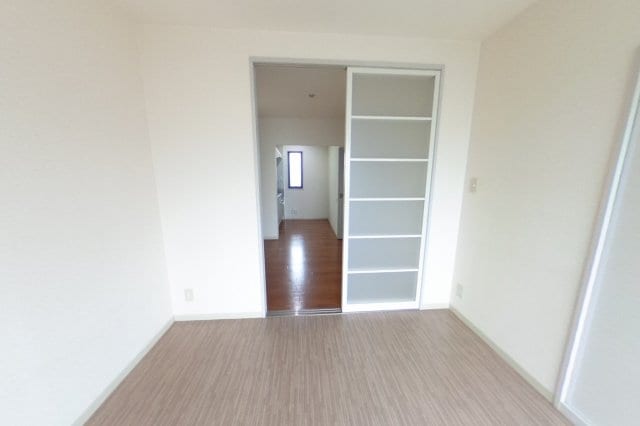  阪和線・羽衣線/和歌山駅 バス25分布引南下車:停歩5分 2階 築27年