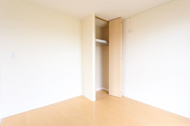  和歌山線/岩出駅 バス8分中黒西下車:停歩3分 2階 築15年