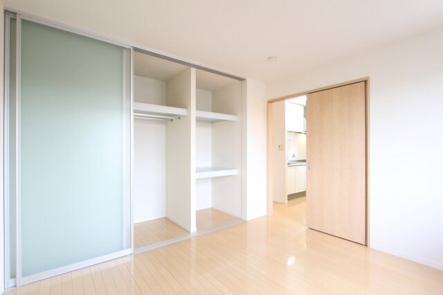  和歌山線/岩出駅 バス8分中黒西下車:停歩3分 2階 築15年