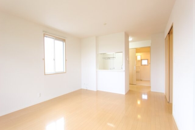  和歌山線/岩出駅 バス8分中黒西下車:停歩3分 2階 築15年