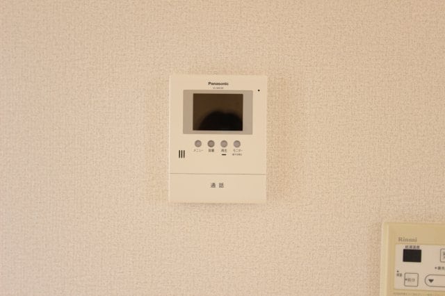  和歌山線/岩出駅 バス8分中黒西下車:停歩3分 2階 築15年