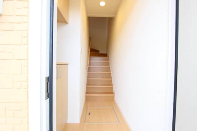  和歌山線/岩出駅 バス8分中黒西下車:停歩3分 2階 築15年