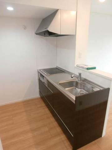  阪和線・羽衣線/紀伊駅 バス8分池の川下車:停歩1分 1階 築9年