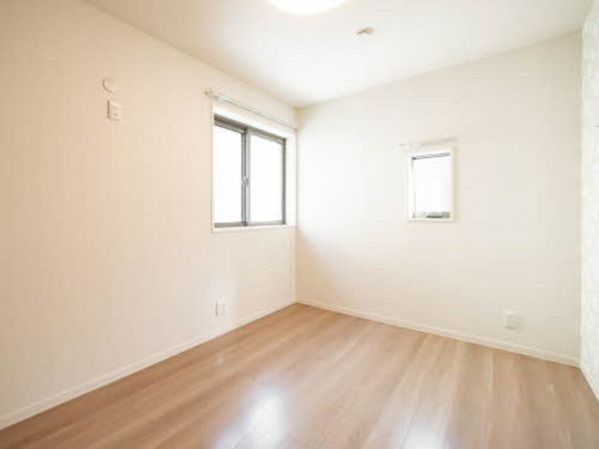  阪和線・羽衣線/和歌山駅 徒歩13分 1階 築4年