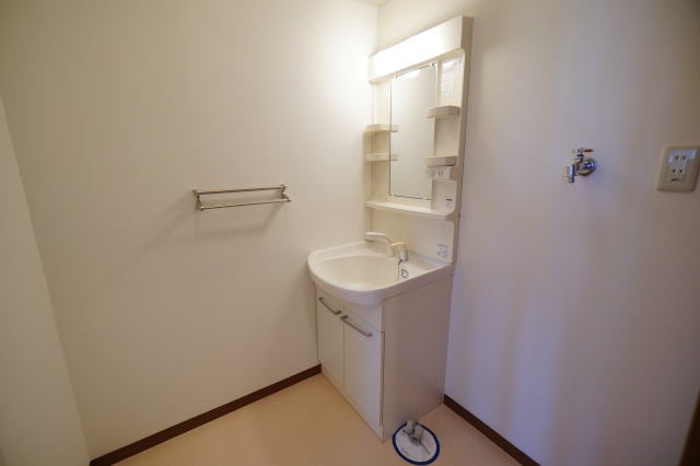  きのくに線・紀勢本線/紀三井寺駅 徒歩12分 2階 築20年