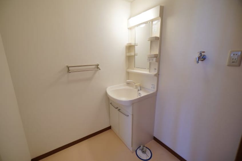  きのくに線・紀勢本線/紀三井寺駅 徒歩12分 2階 築20年