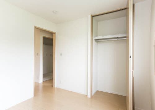  阪和線・羽衣線/紀伊駅 徒歩12分 2階 築11年