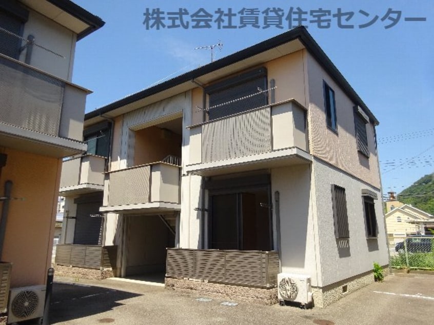  阪和線・羽衣線/和歌山駅 バス23分浜ノ宮下車:停歩4分 1階 築22年