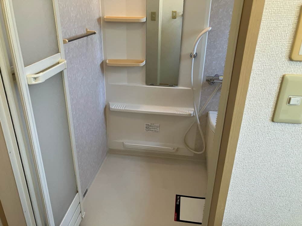  阪和線・羽衣線/和歌山駅 バス23分浜ノ宮下車:停歩4分 1階 築22年